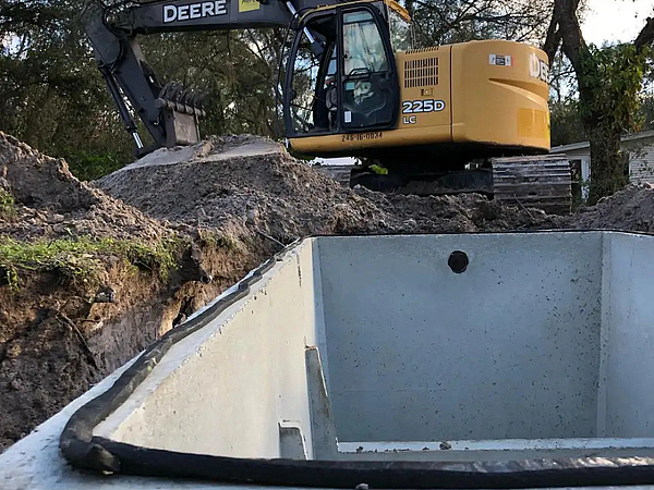 Is a New Septic Installation the Best Choice for Your Lakeland Property?